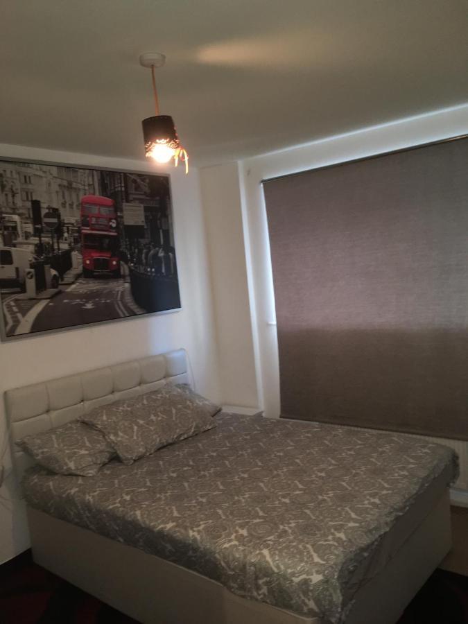 1 Bed Apt Near Canary Wharf London City Centre Bagian luar foto